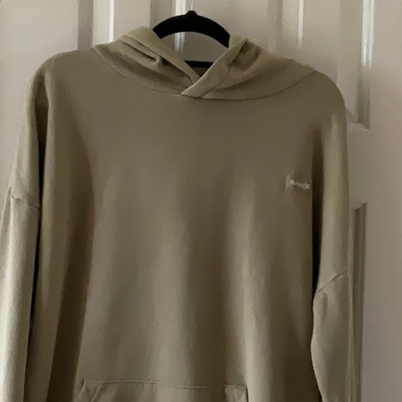 HURLEY BRAND SIGNATURE BOYS KAKHI COLOR PULLOVER HOODIE SIZE LARGE - Picture 1 of 14